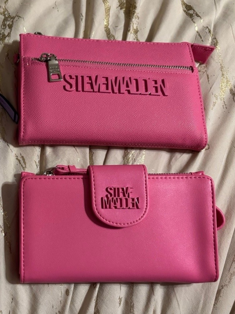 Steve Madden wristlet bundle